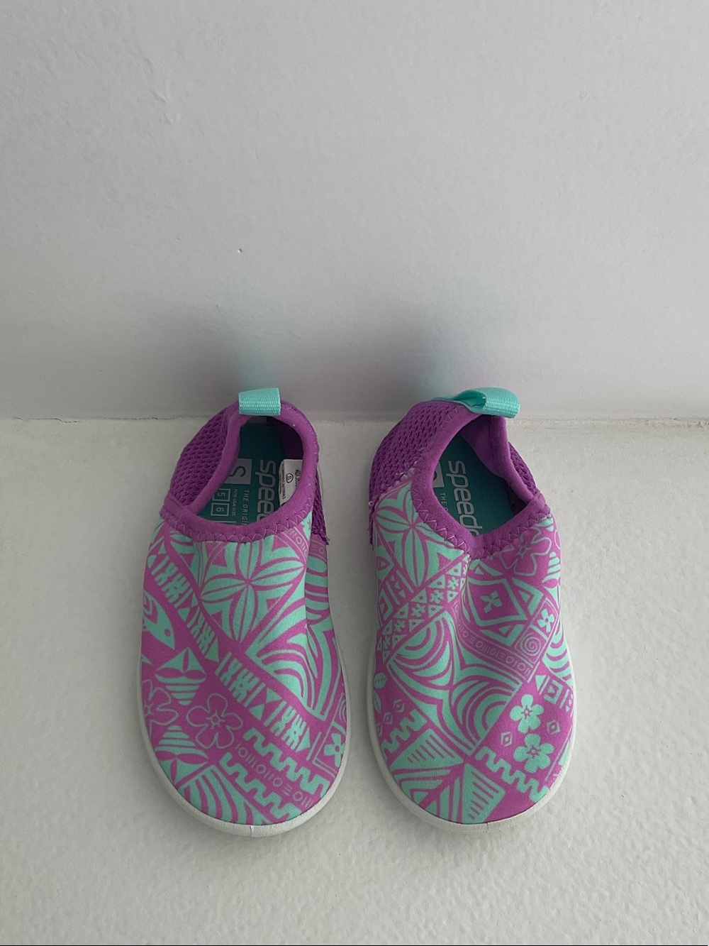 Speedo Kids Purple and Teal Patterned Water Shoes